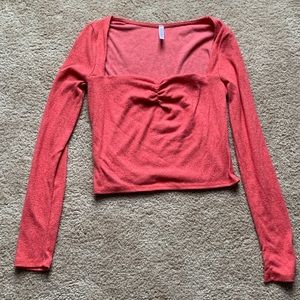 Long sleeve Lulu’s basic top